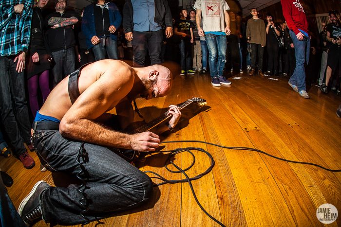 UltraMantis Black ©2013 Jamie Heim 04