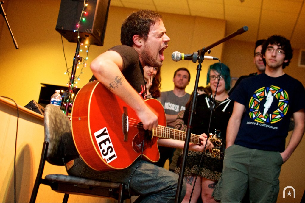 Jeff Rosenstock ©2014 Henry Chung 02