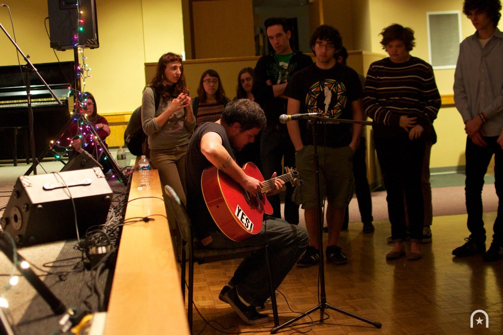 Jeff Rosenstock ©2014 Henry Chung 03