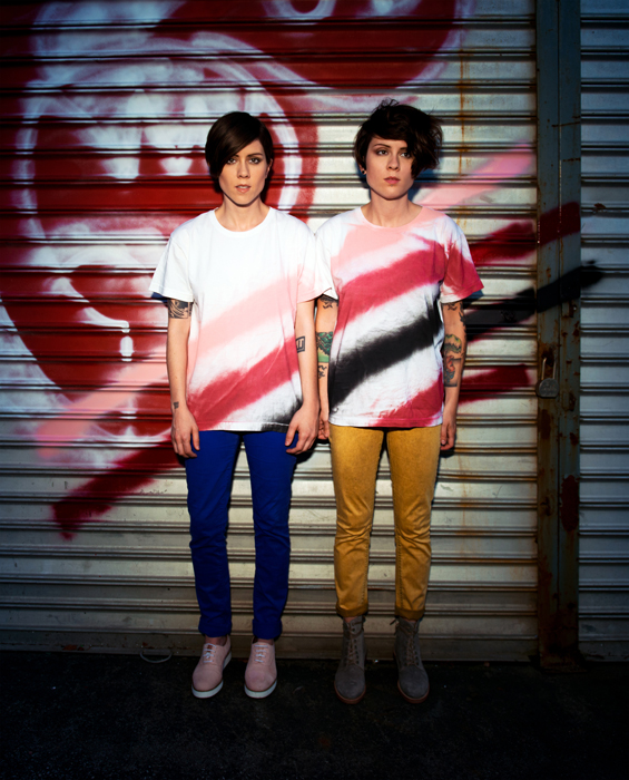 Tegan and Sara -spraypaintweb
