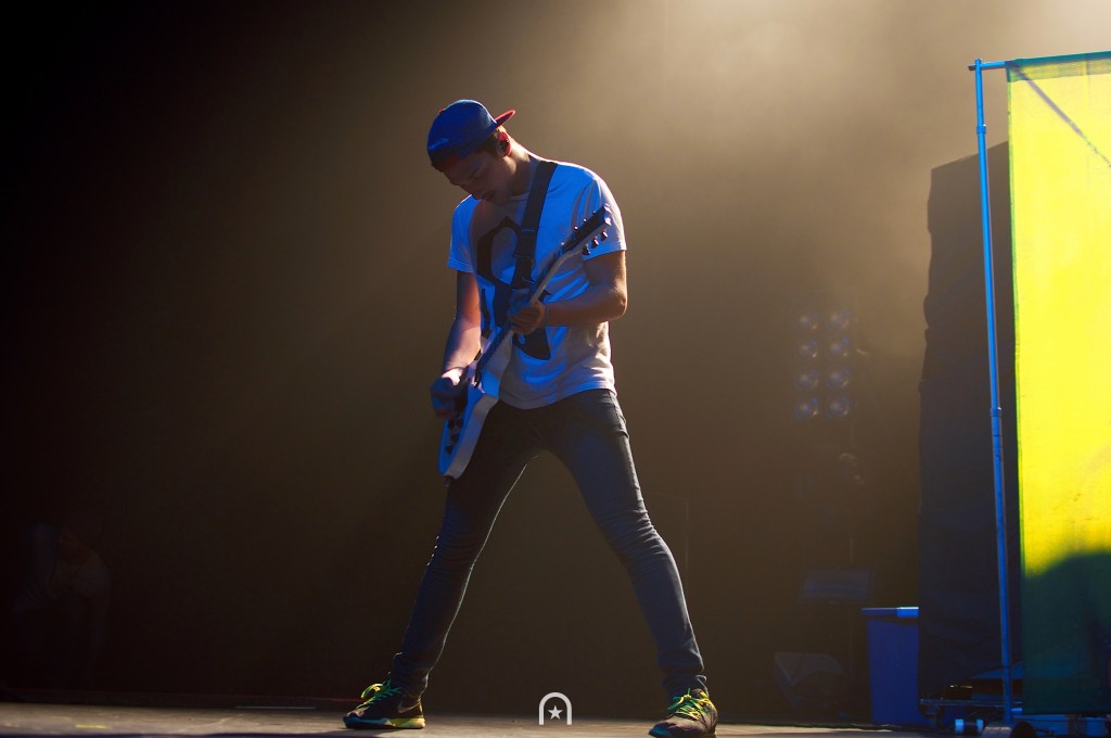 Tonight Alive ©2014 Henry Chung 03