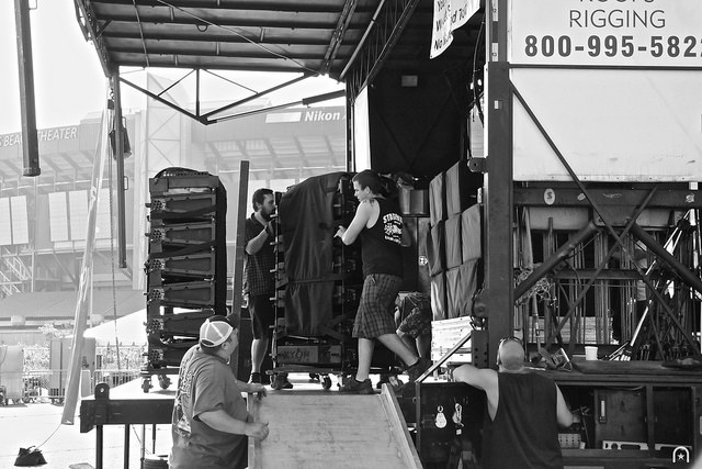 VWT Stage Crew ©2014 Henry Chung