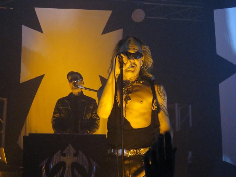 TKK-Gin Mill ©Steve Topp 2016 06