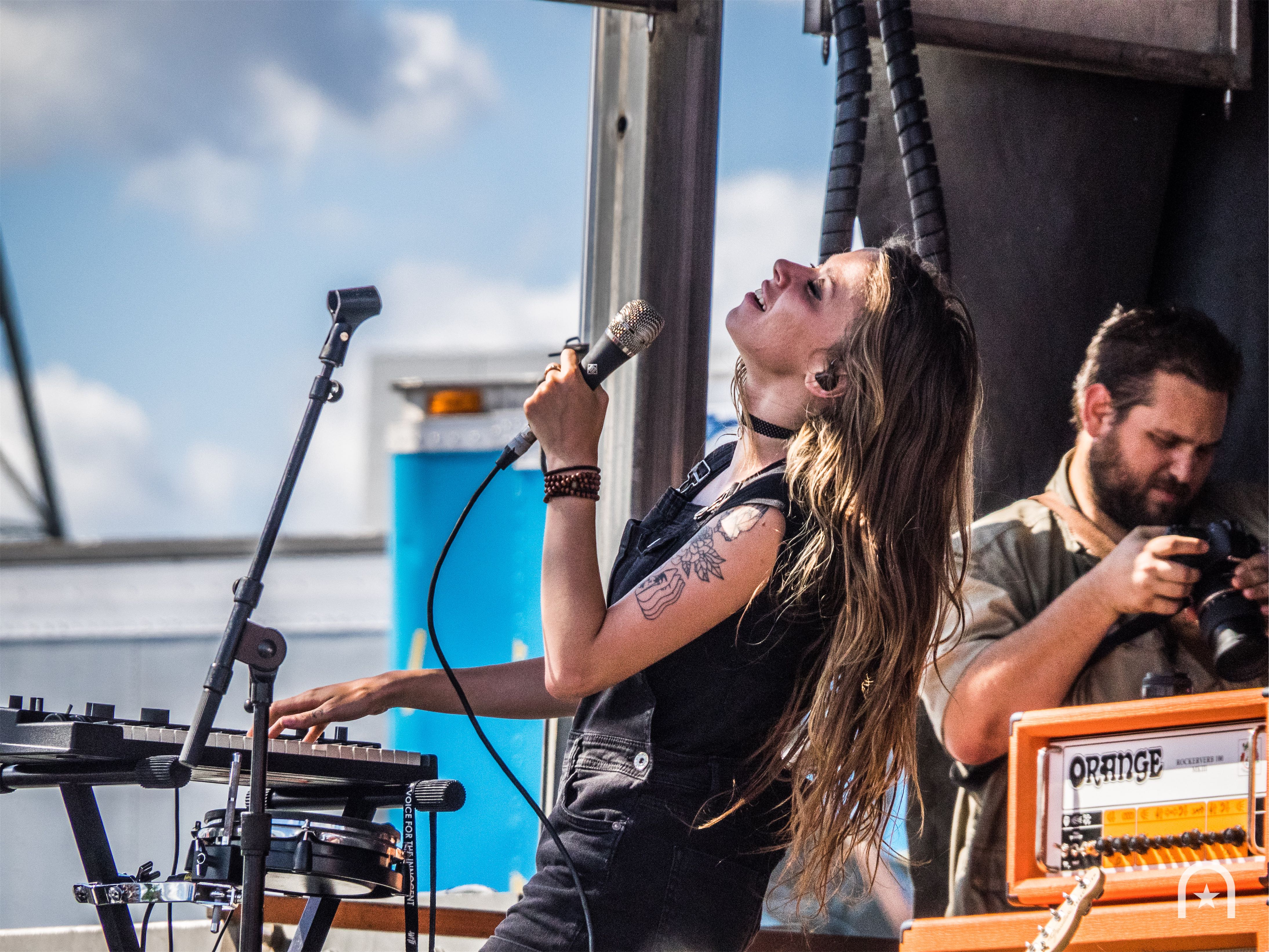 Warped_2017-Camden.NJ-Courage.My.Love_©2017_Henry_Chung 05