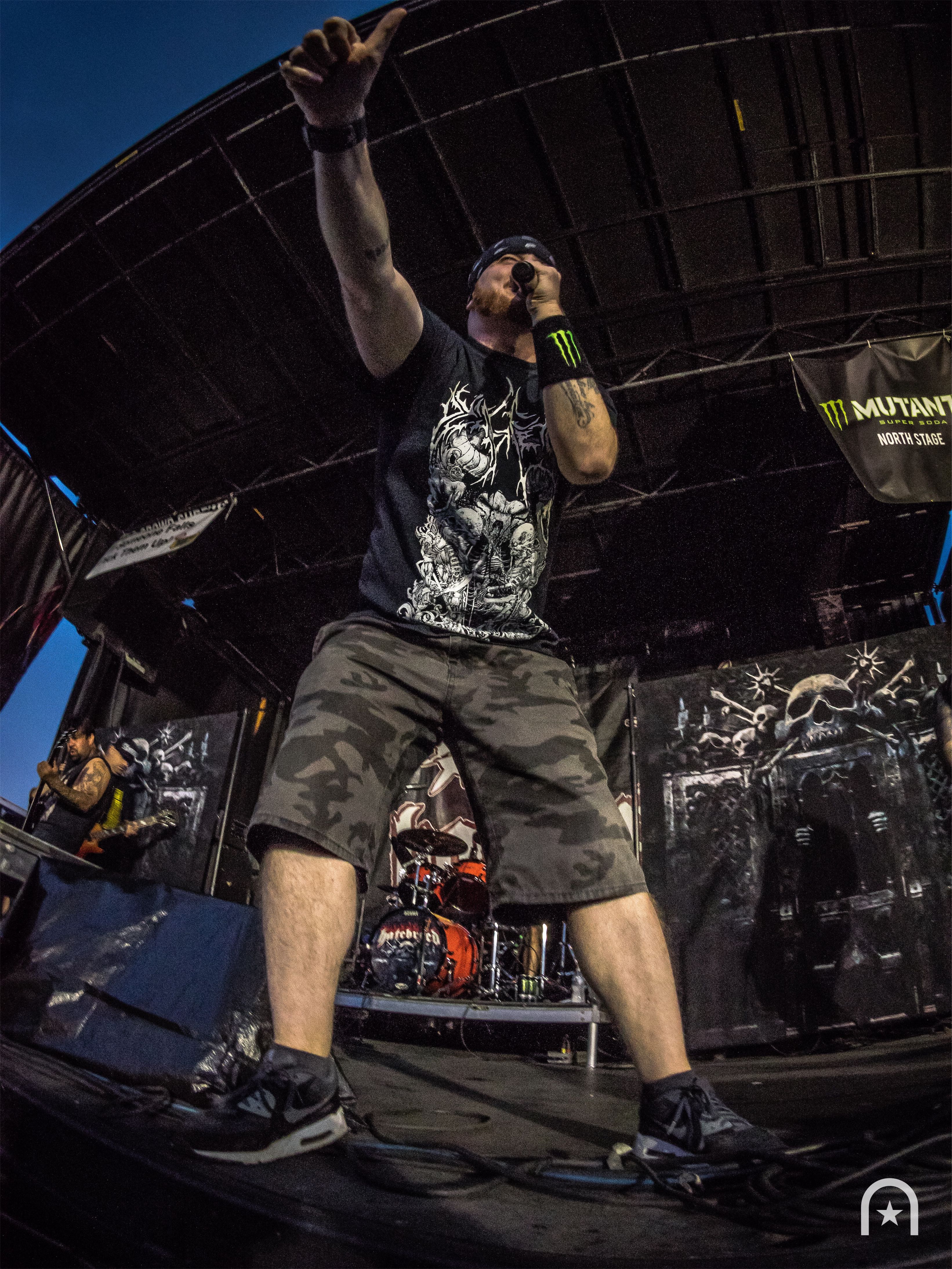 Warped_2017-Camden.NJ-Hatebreed_©2017_Henry_Chung 01